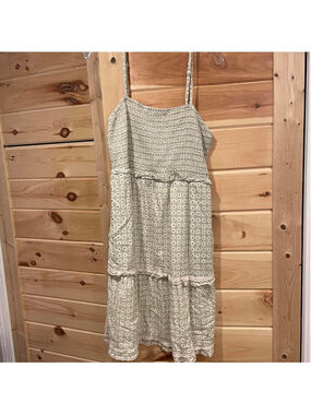 Universal Thread Light Green Floral Tiered Fairy Boho dress